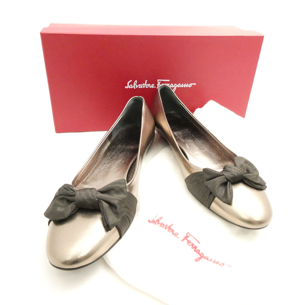 楽天市場】シルバー（ブランドフェラガモ）（パンプス｜レディース靴