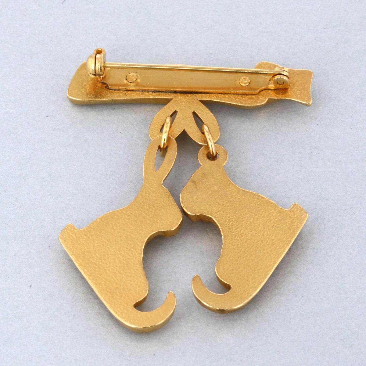 楽天市場】HERMES エルメス ブローチ LE FETES EN HERMES スケート