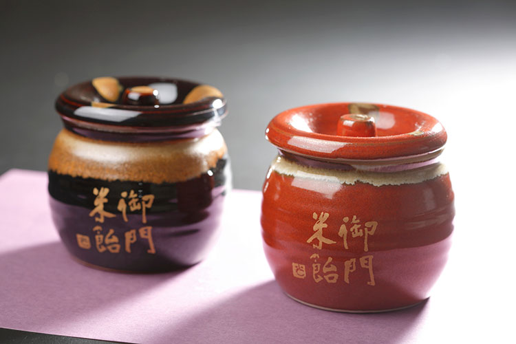 楽天市場】御門米飴 壺入り（赤壺・黒壺）350g【奈良のお土産・お