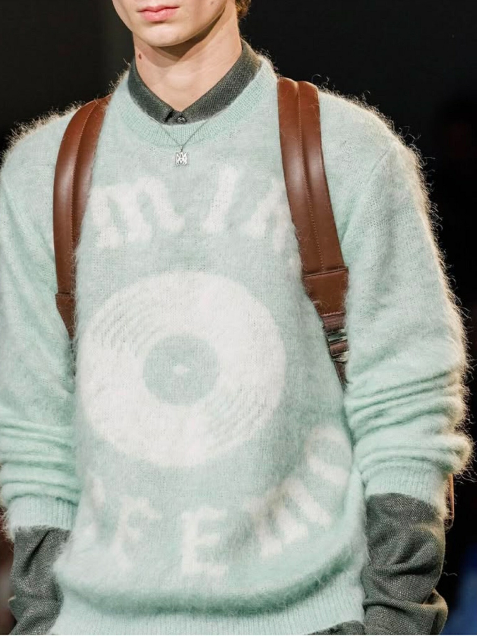 楽天市場】【定価220,000円(税込)】AMIRI -アミリ- 圧倒的なオーラを