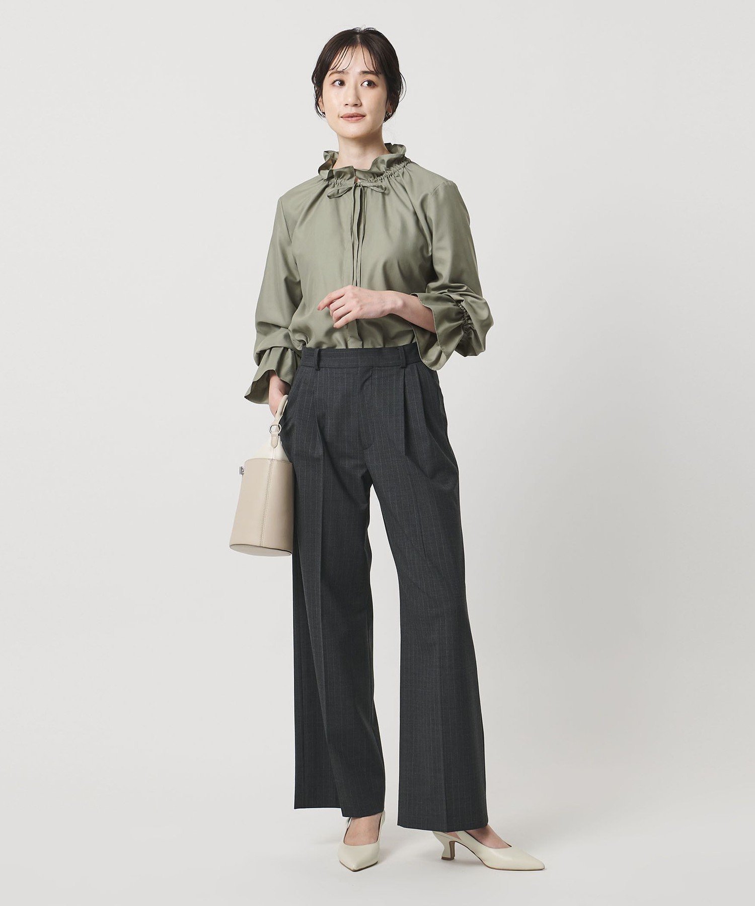 UNITED ARROWS｜フリルカラー フレアスリーブ ブラウス | Rakuten