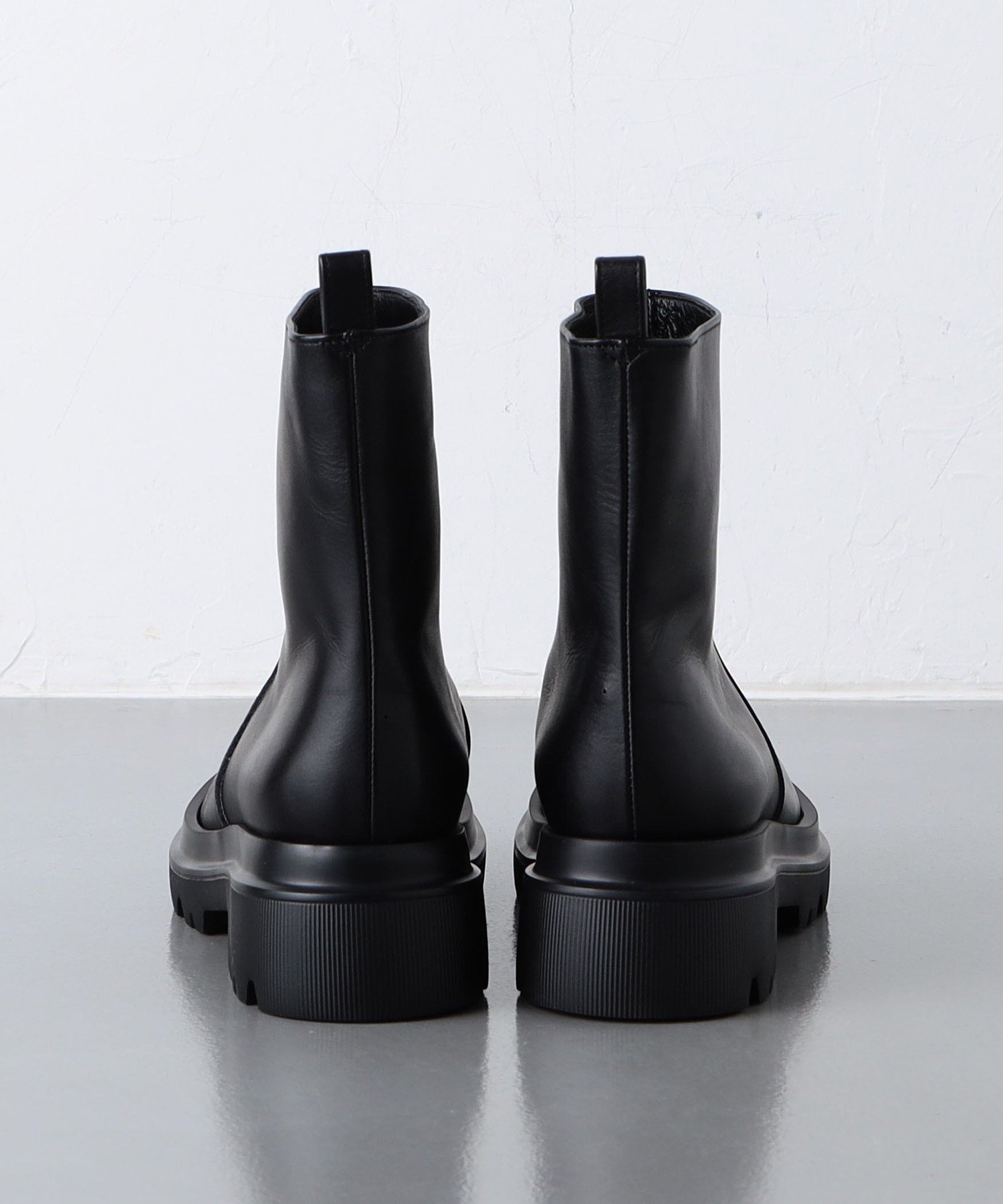 UNITED ARROWS LTD. OUTLET｜ラウンド フラット ショートブーツ