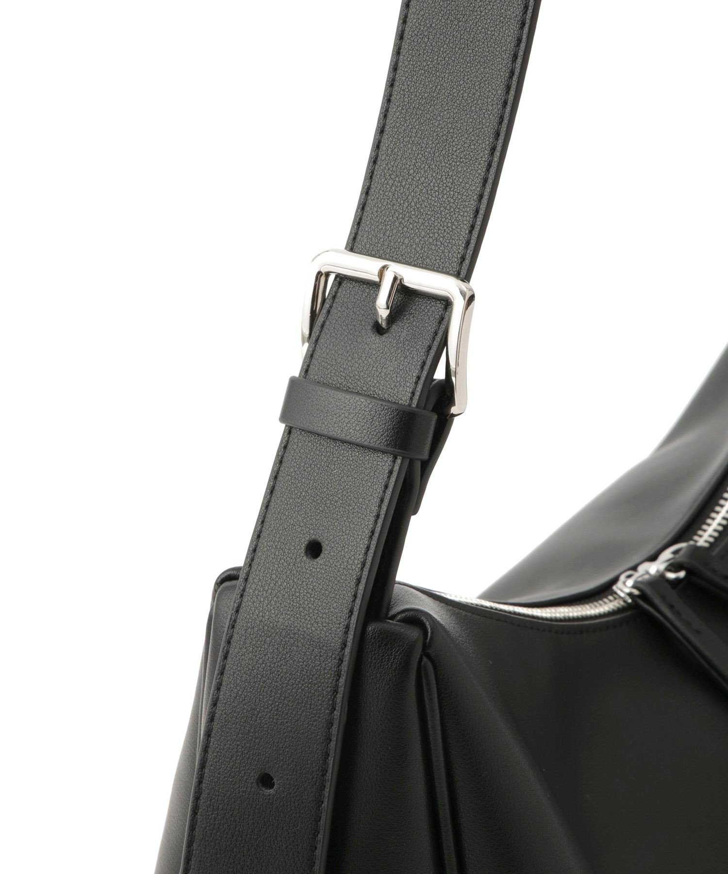 ADAM ET ROPE'｜【サステナブル】スプリットレザーミドルショルダー