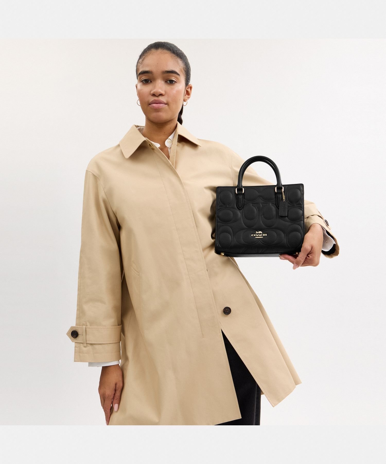 COACH OUTLET｜【公式】マギー スモール トート バッグ・シグネチャー