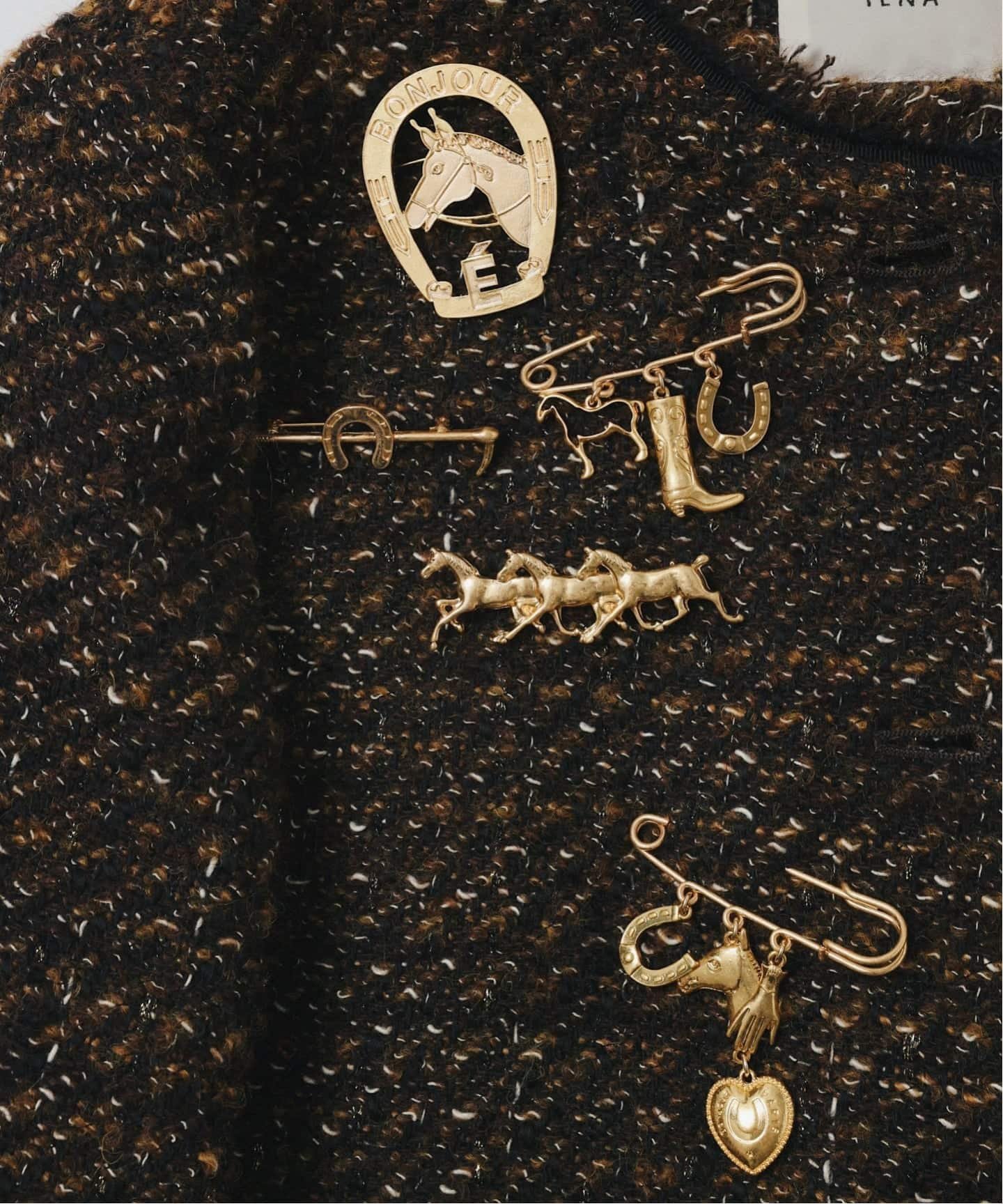 IENA｜《WEB限定/追加》IENA CHEVAL 3ROW ブローチB | Rakuten Fashion