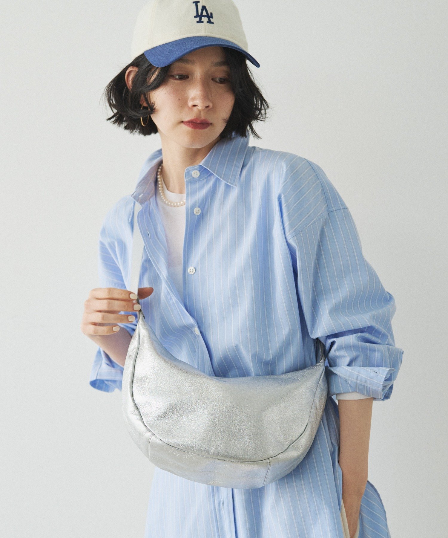 russet｜ソフトレザーラウンドショルダーバッグ[silver] | Rakuten