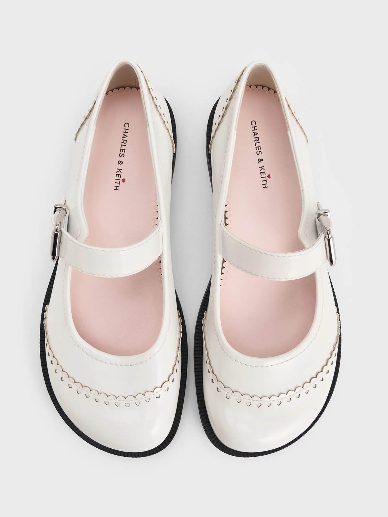 CHARLES & KEITH｜ハート バックルメリージェーン | Rakuten Fashion