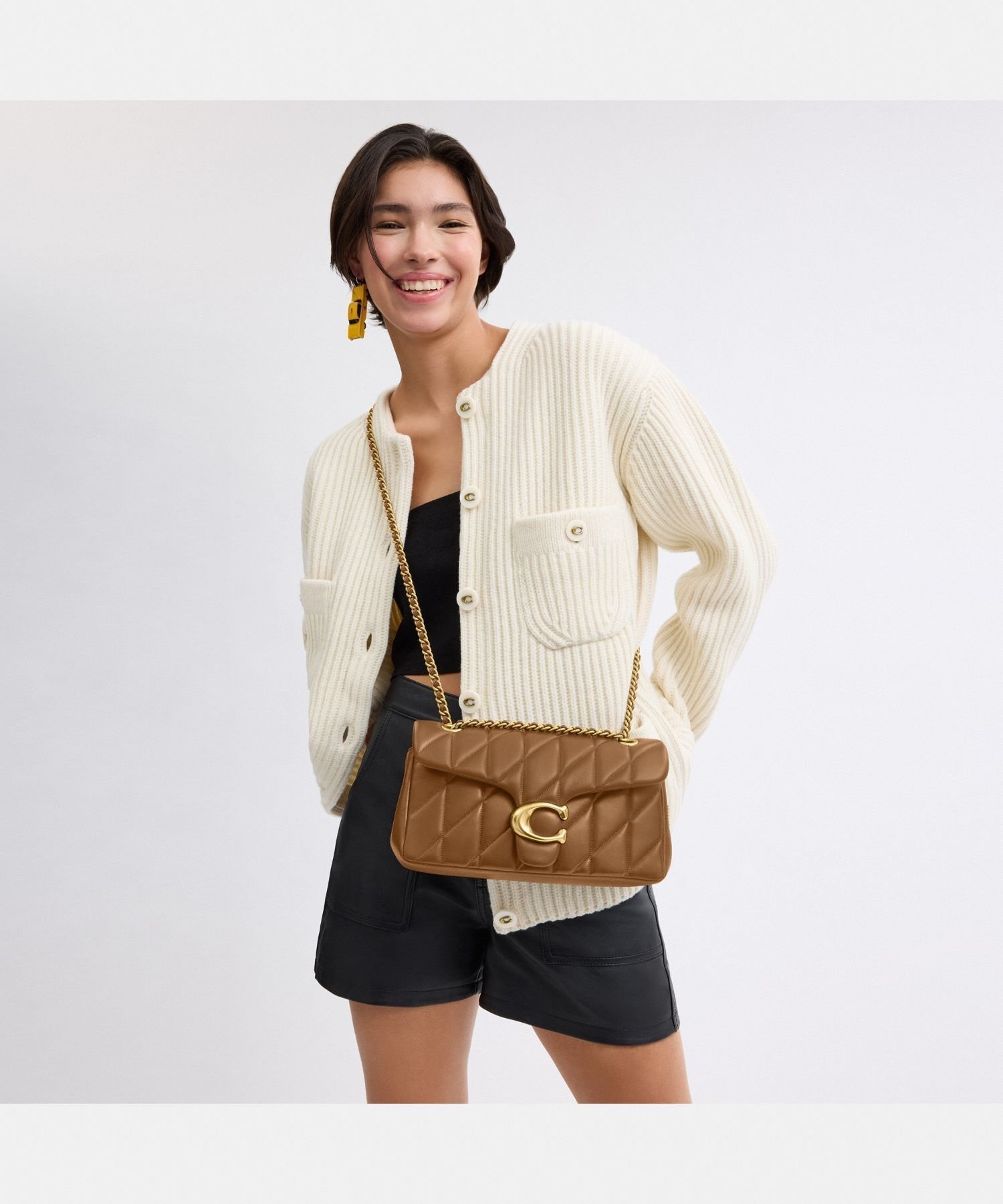 COACH｜【公式】タビー ショルダー バッグ 26・キルティング | Rakuten