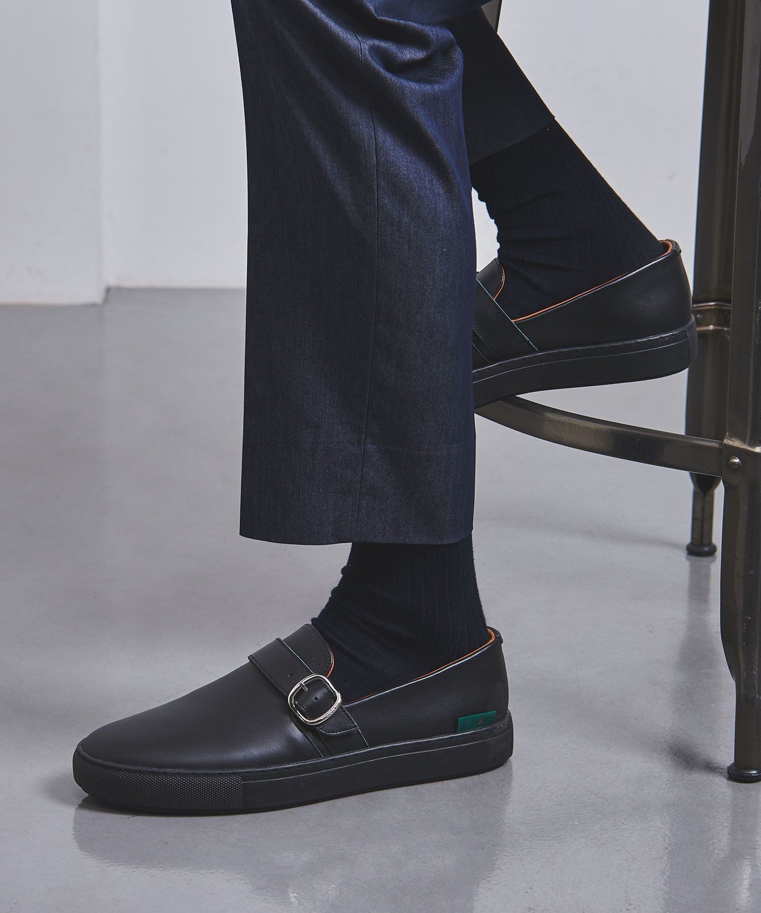 ユナイテッドアローズ 革靴 黒 UK7 シングルモンクストラップ フォーマル ユナイテッドアローズ 革靴 黒 UK7 シングルモンクストラップ