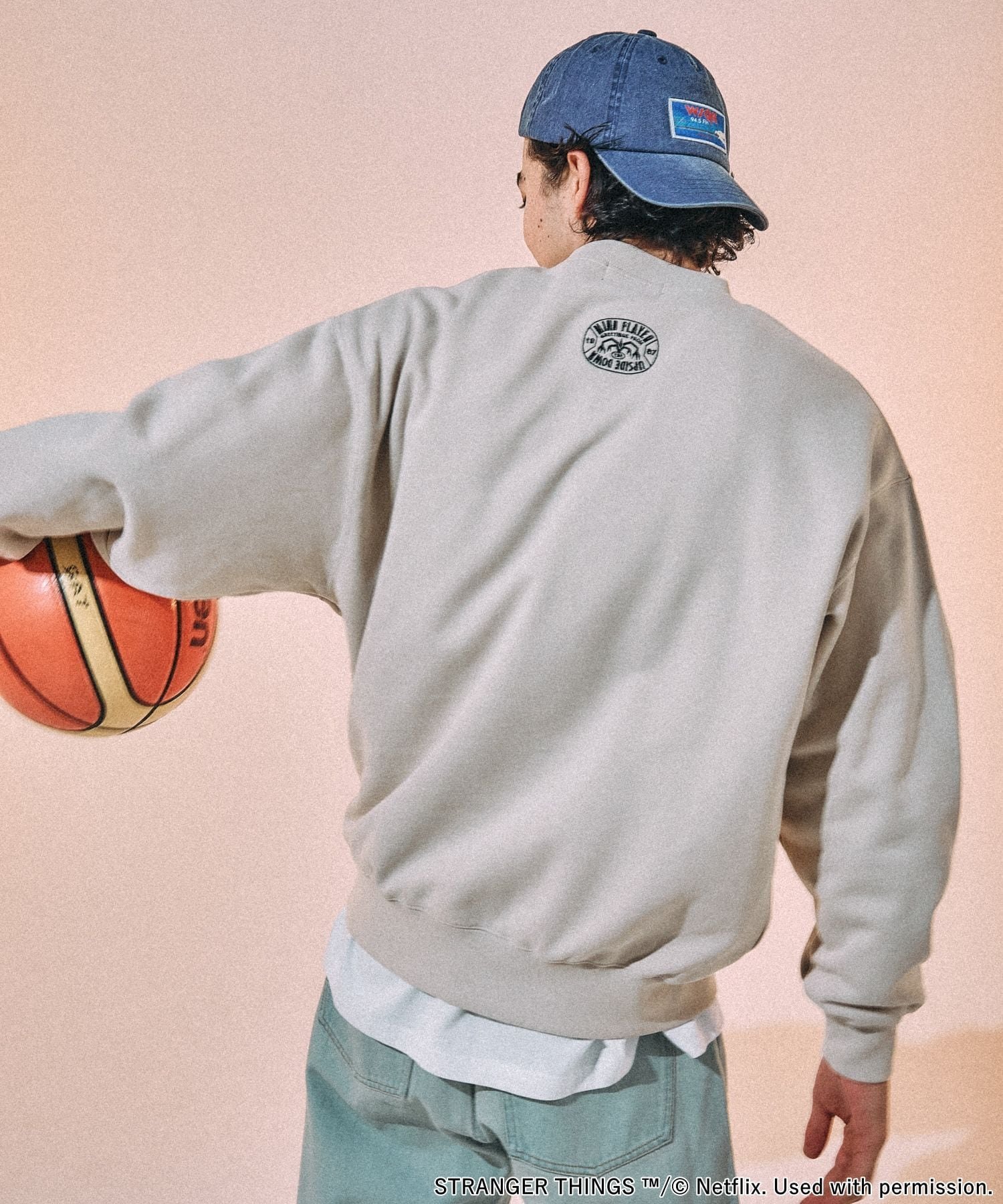 niko and ｜【STRANGER THINGS】コラボプリントスウェット