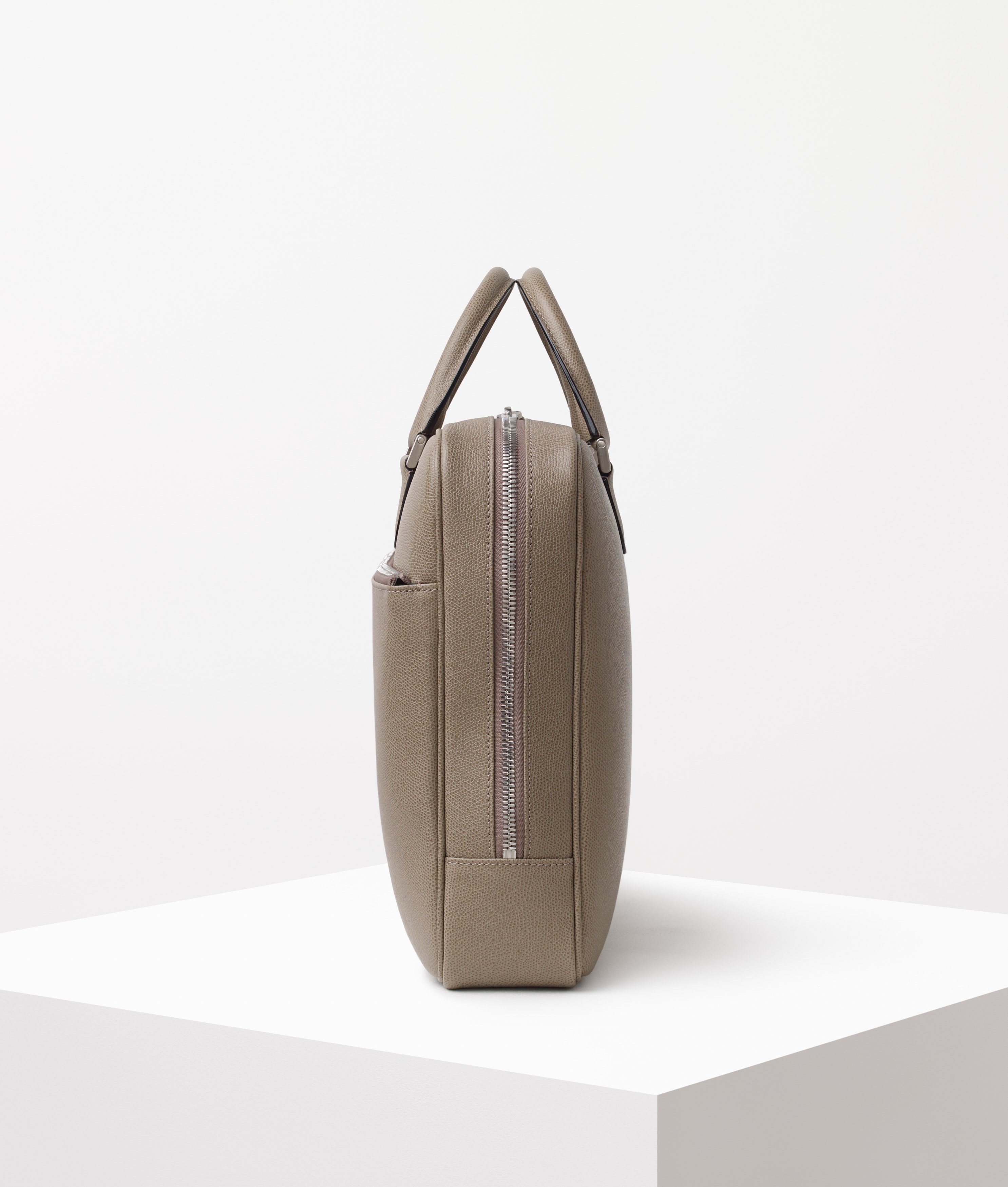 Valextra(ヴァレクストラ)｜【公式】ダブルハンドル ブリーフケース