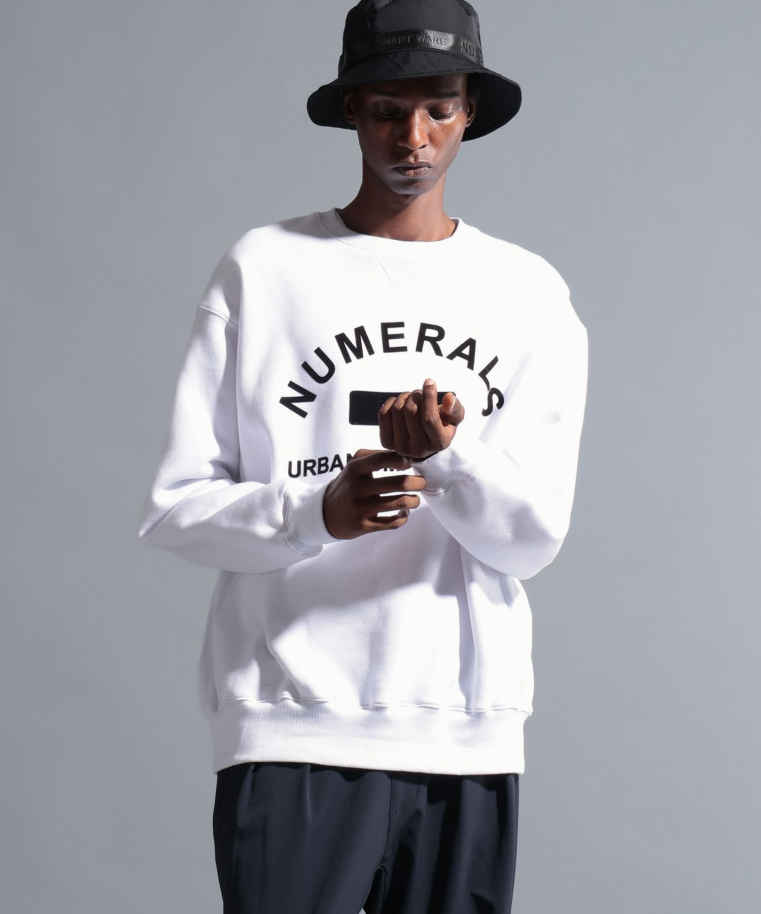 niko and ｜[NUMERALS]ヘビー裏毛ロゴスウェット | Rakuten Fashion