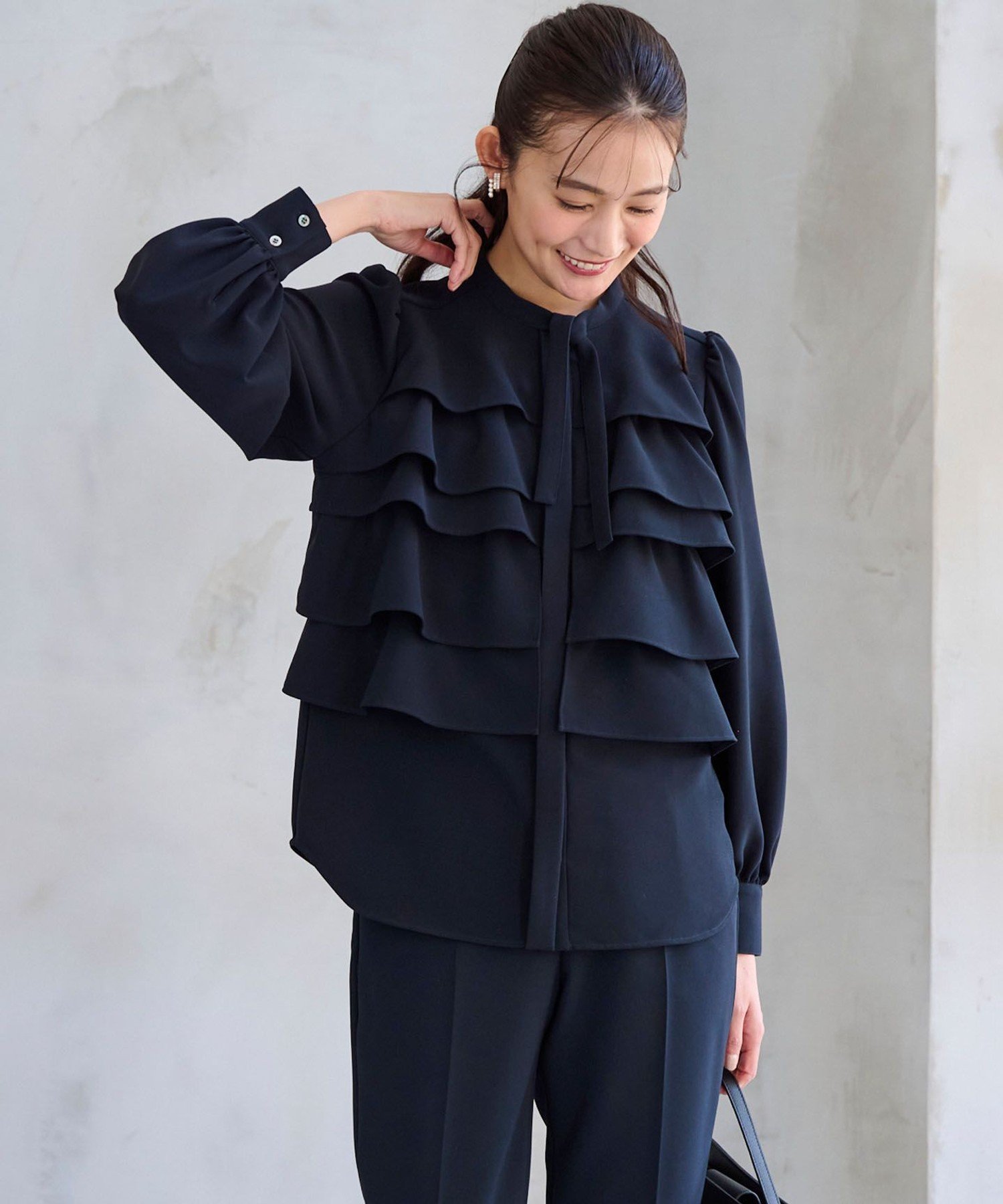 組曲｜【KUMIKYOKU NAVY】コンフォータブルドレープ フリルブラウス