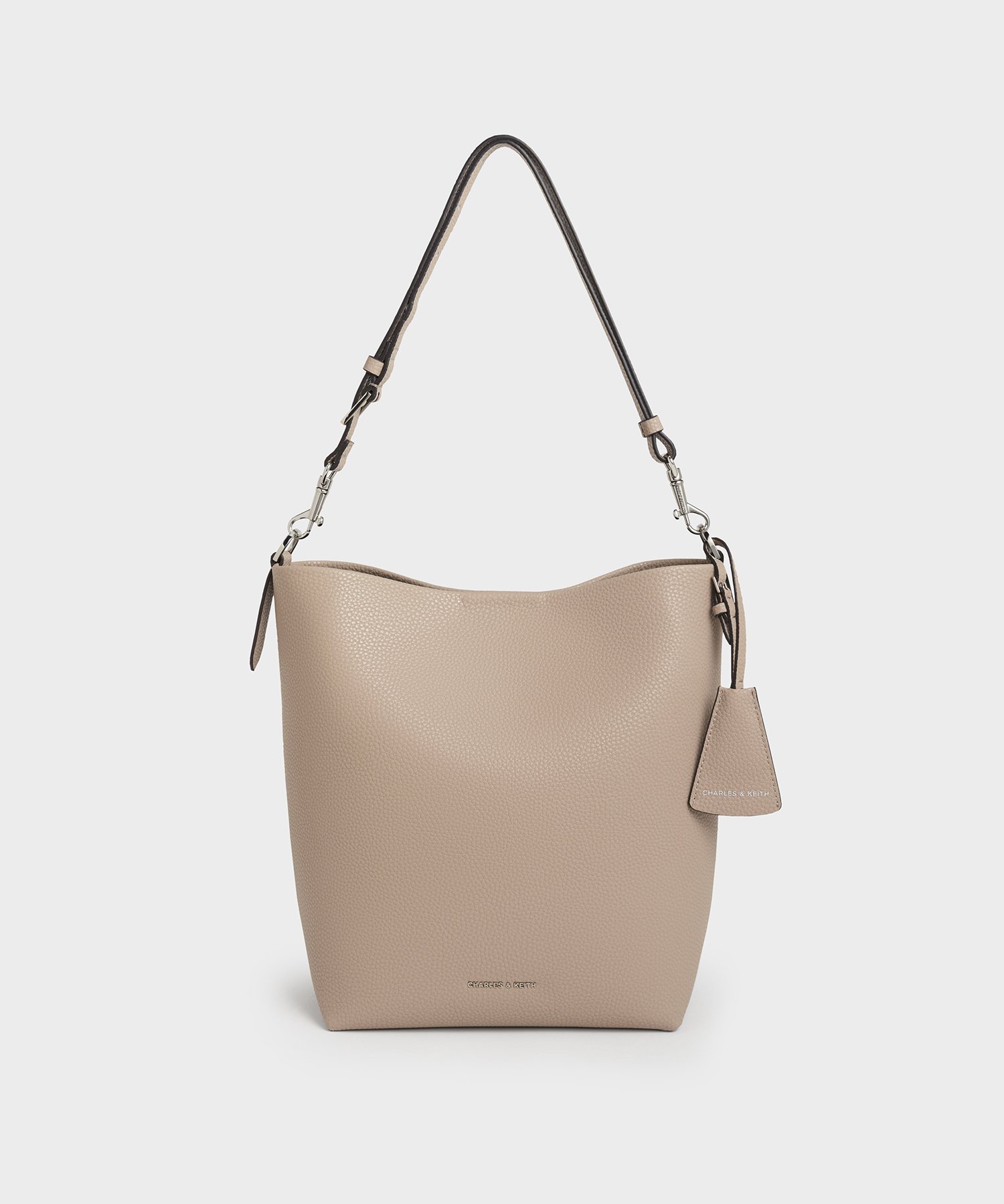 CHARLES & KEITH｜Beryl ベリル バケツバッグ | Rakuten Fashion(楽天