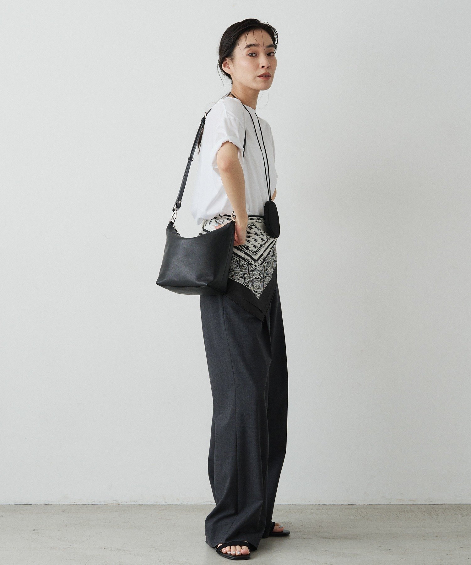 russet｜《3/4~価格改定》ソフトレザーシンプルショルダーバッグ