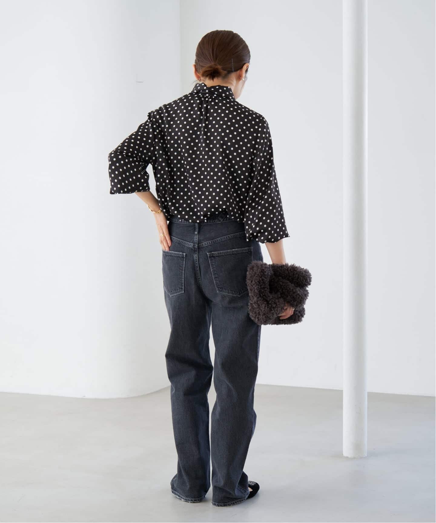 IENA｜《WEB限定/追加4予約》サテンドットタイ付ブラウス | Rakuten