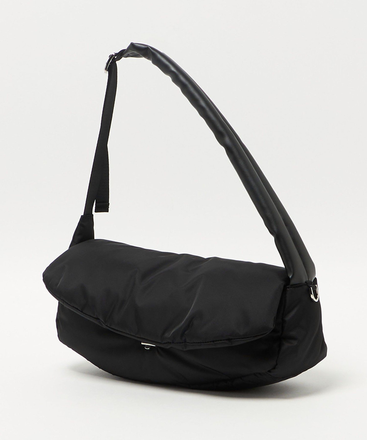 新品未使用　＜NOMADIS＞LUCK ワイド ショルダーバッグ NOMADIS＞LUCK ワイド ショルダーバッグ 黒｜Yahoo!フリマ（旧PayPay