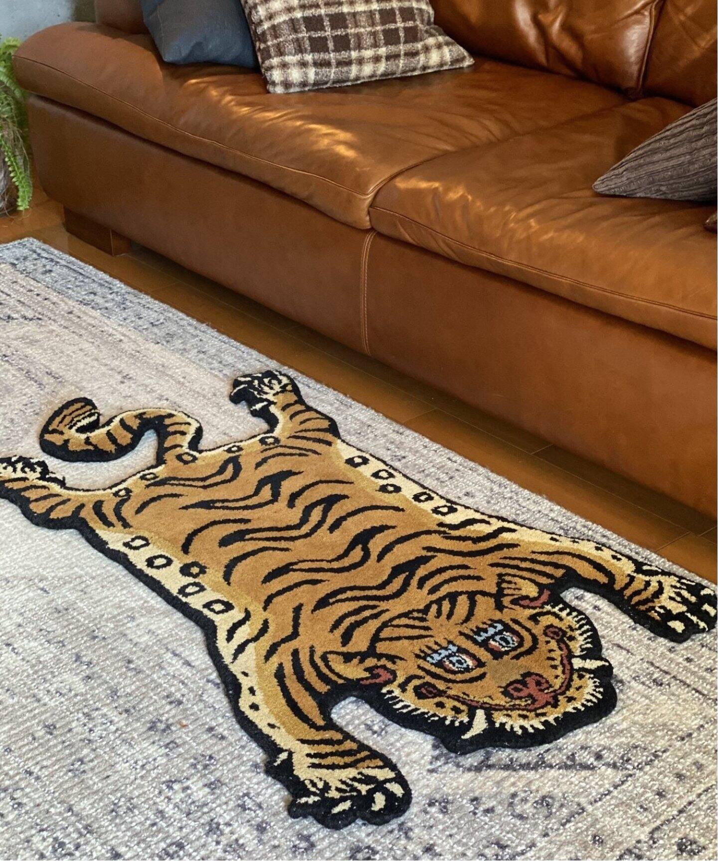 journal standard Furniture｜TIBETAN TIGER RUG M チベタンラグ