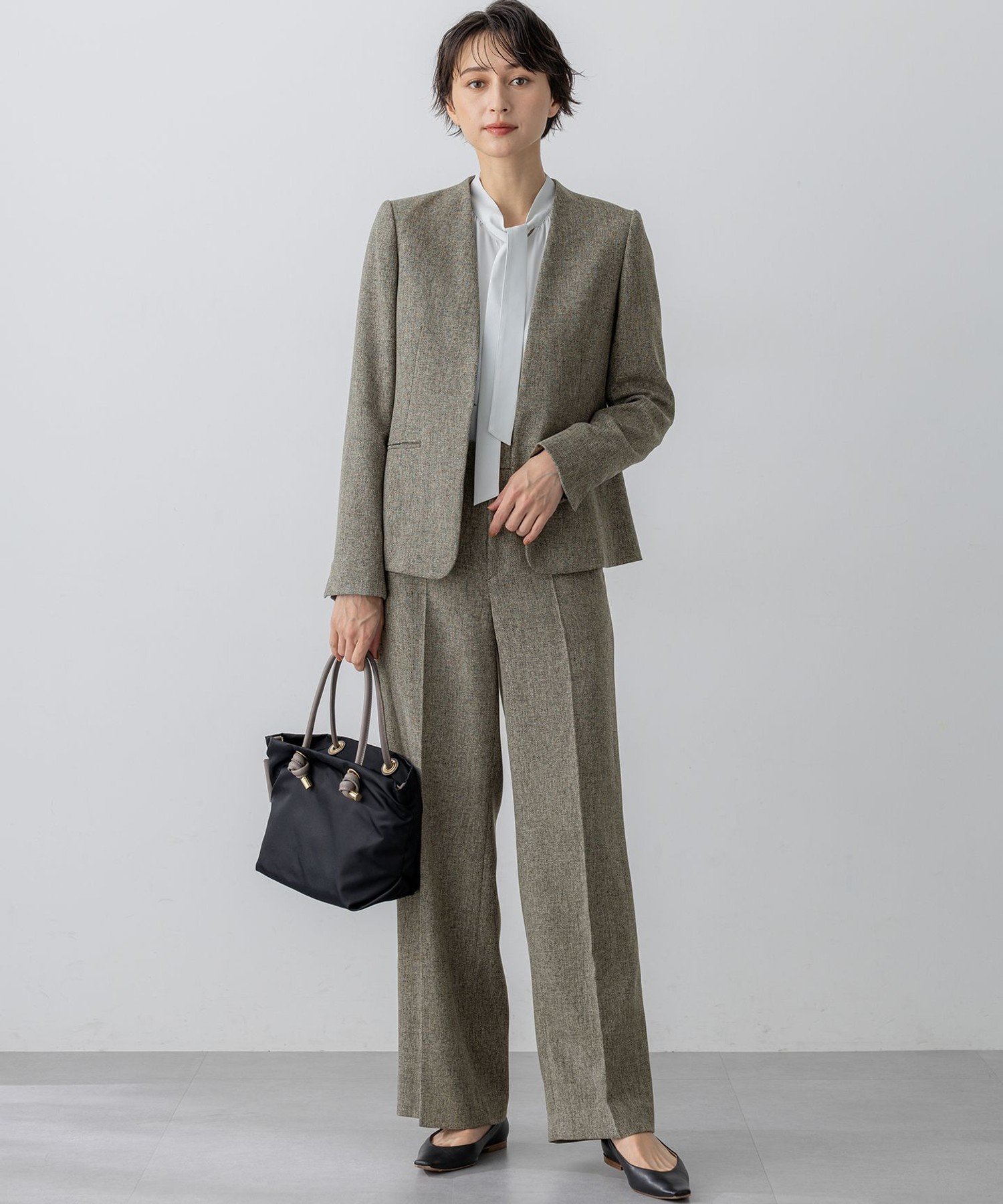 23区｜【洗える】バックサテンアムンゼン ボウタイ ブラウス | Rakuten