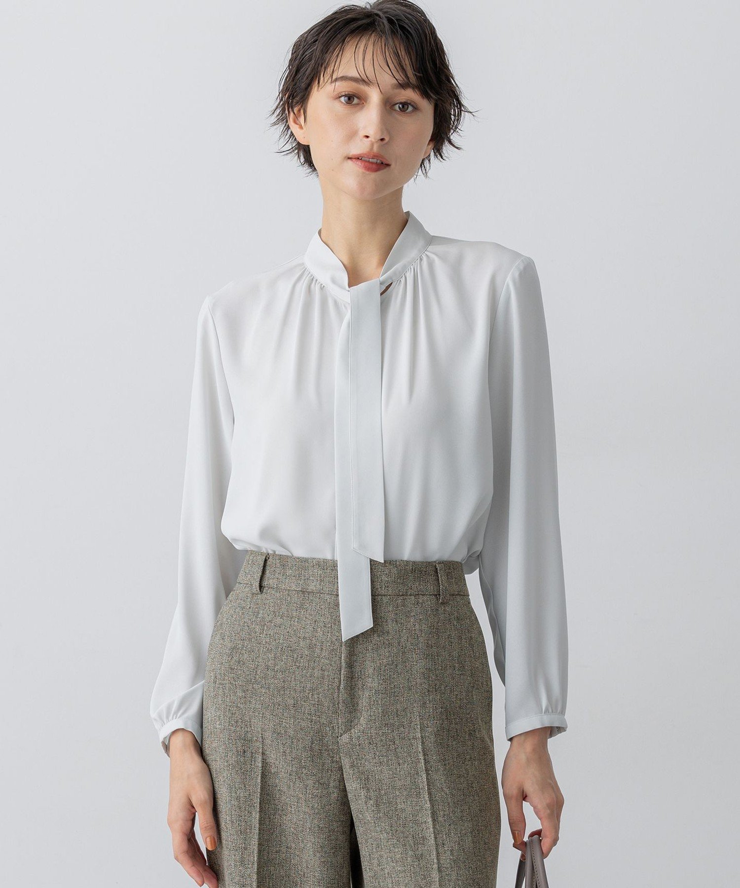 23区｜【洗える】バックサテンアムンゼン ボウタイ ブラウス | Rakuten