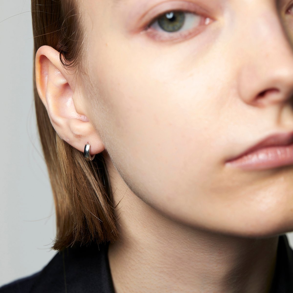 4℃｜【4°C HOMME+】 シルバー フープ ピアス/片耳用 | Rakuten Fashion