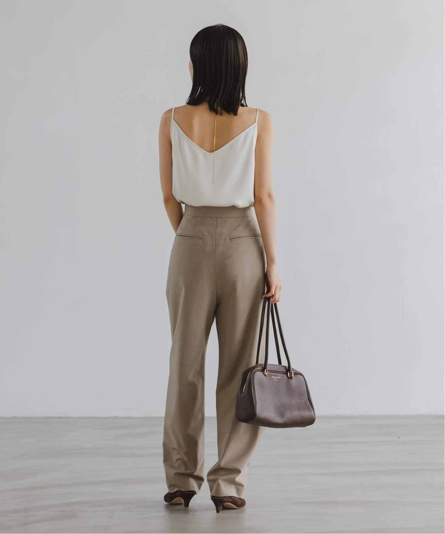 NOBLE メルティサテン2WAYキャミ ホワイト 追加》メルティサテン2WAY