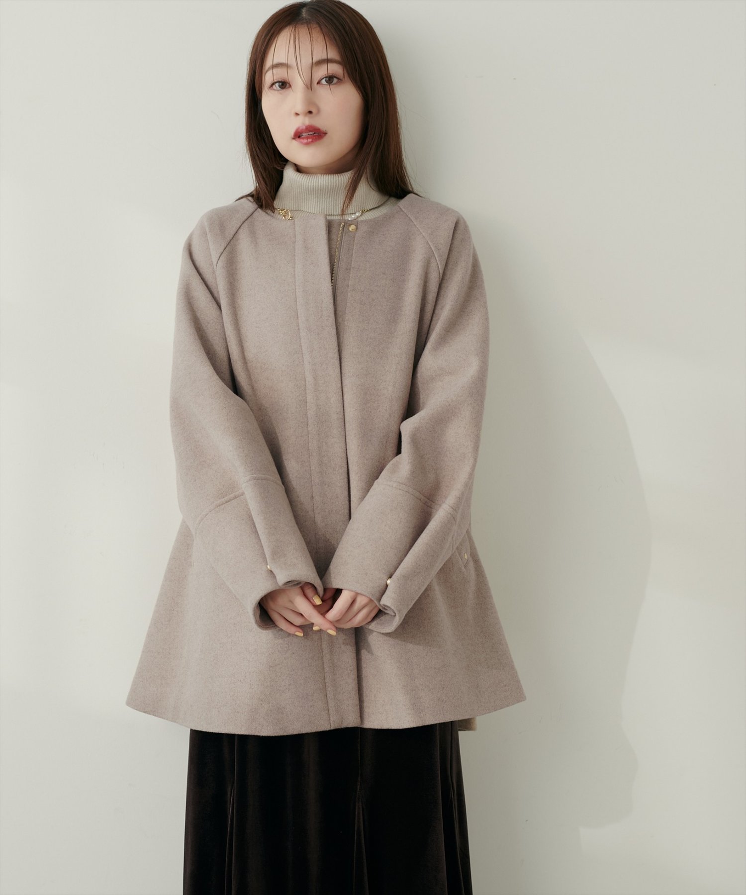 新品タグ付き ナチュラルクチュール☆〈osono〉２WAYノーカラーコート osono〉2WAYノーカラーコート | natural couture(ナチュラル