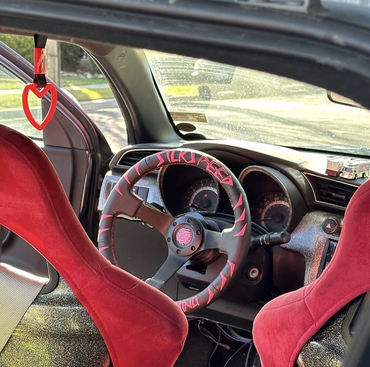 楽天市場】SICKSPEED ブルーステッチ パンチングレザー ステアリング