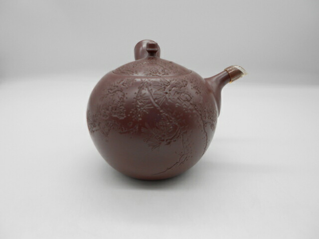 楽天市場】実山作 松彫り丸型急須【萬古焼 万古焼】 [紫泥急須 作家