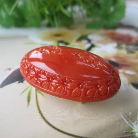 楽天市場】日本・高知産赤珊瑚 桜の彫り帯留め 兼ブローチ K18 帯 着物