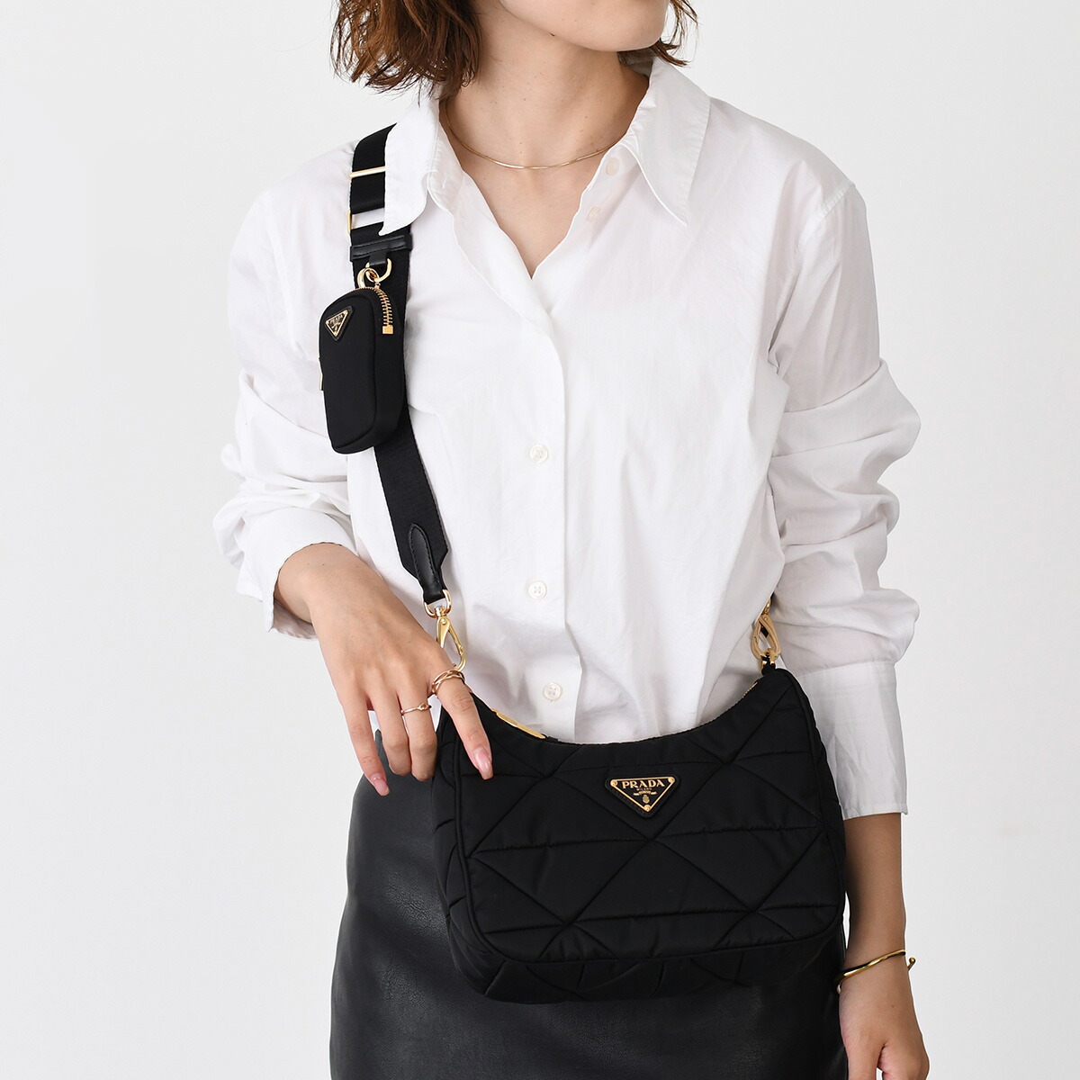 楽天市場】プラダ ナイロン バッグ（ショルダーバッグ・メッセンジャー