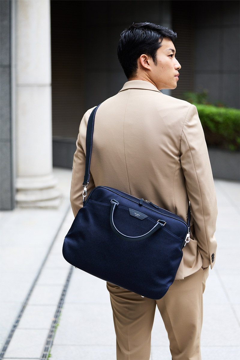 楽天市場】【ペッレモルビダ 3年保証＋ケアセット付】 PELLE MORBIDA