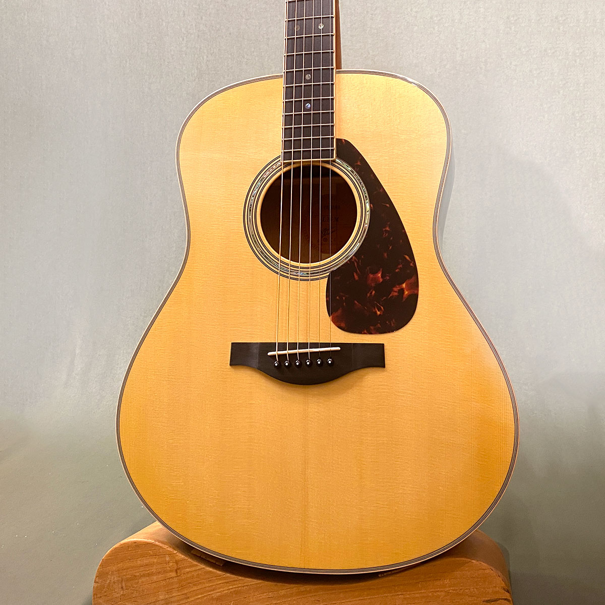 YAMAHA LL6SB ピックアップ付き YAMAHA LL6SB - YouTube