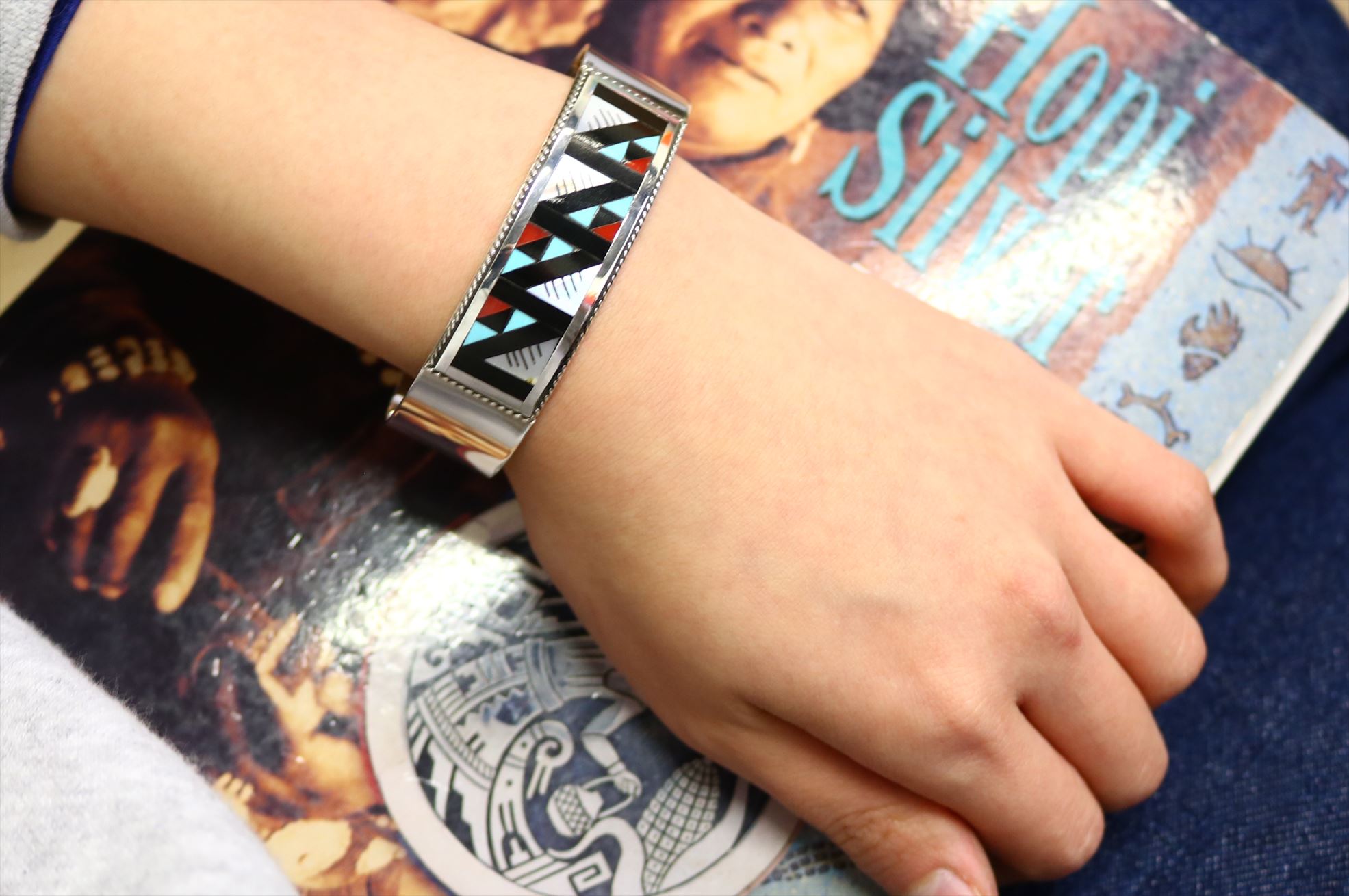 楽天市場】インディアンジュエリー ズニ族 Leander & Lisa Othole