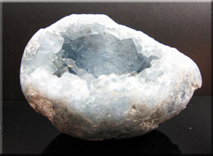 楽天市場】【原石 天然石】マダガスカル産 セレスタイト エッグ型