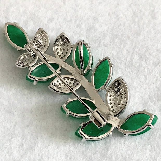 楽天市場】翡翠 ブローチ おしゃれ ひすい 葉 人気 上品 プレゼント