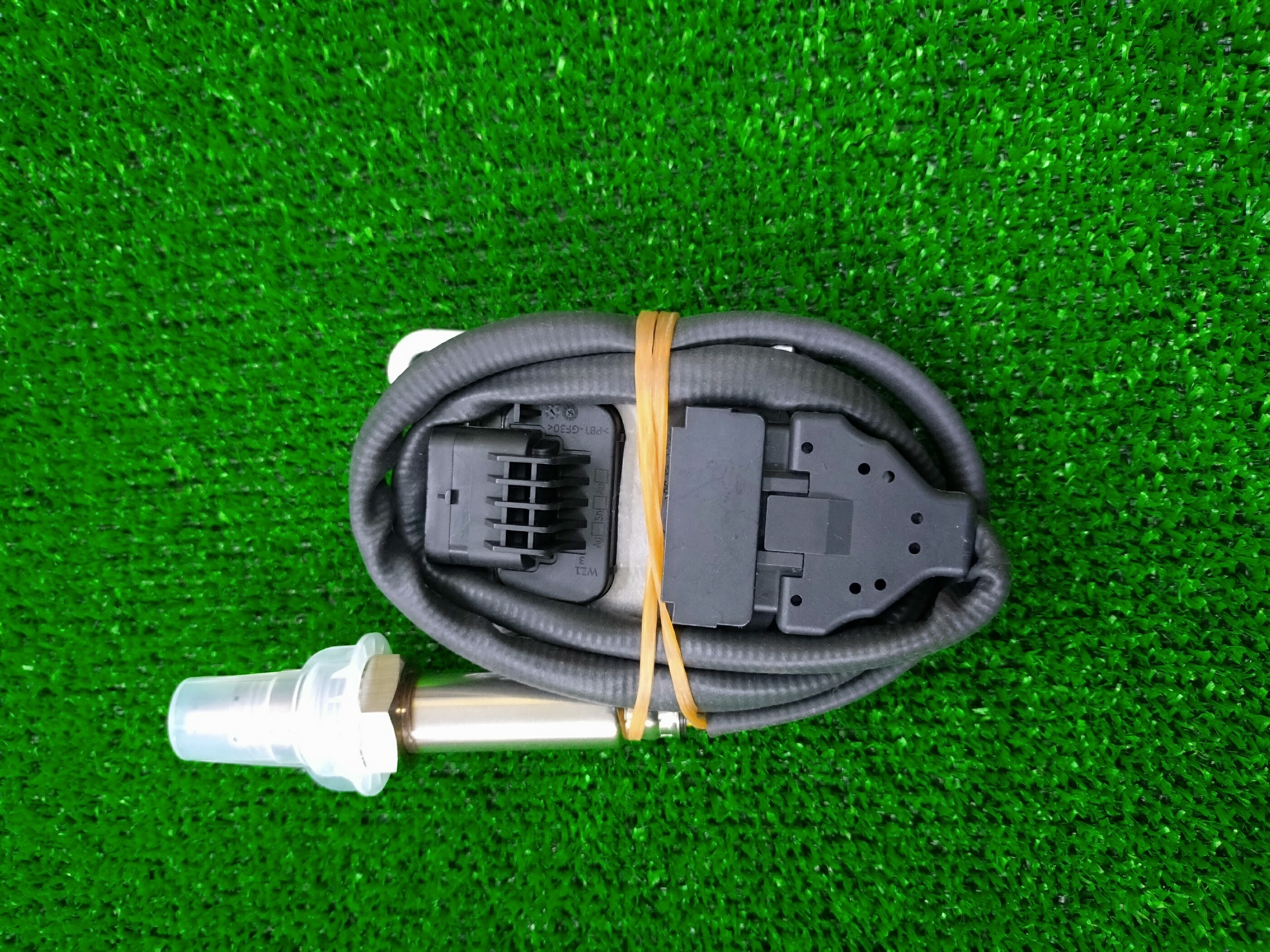 楽天市場】NOxセンサー キャンター 三菱ふそう優良新品 純正品番