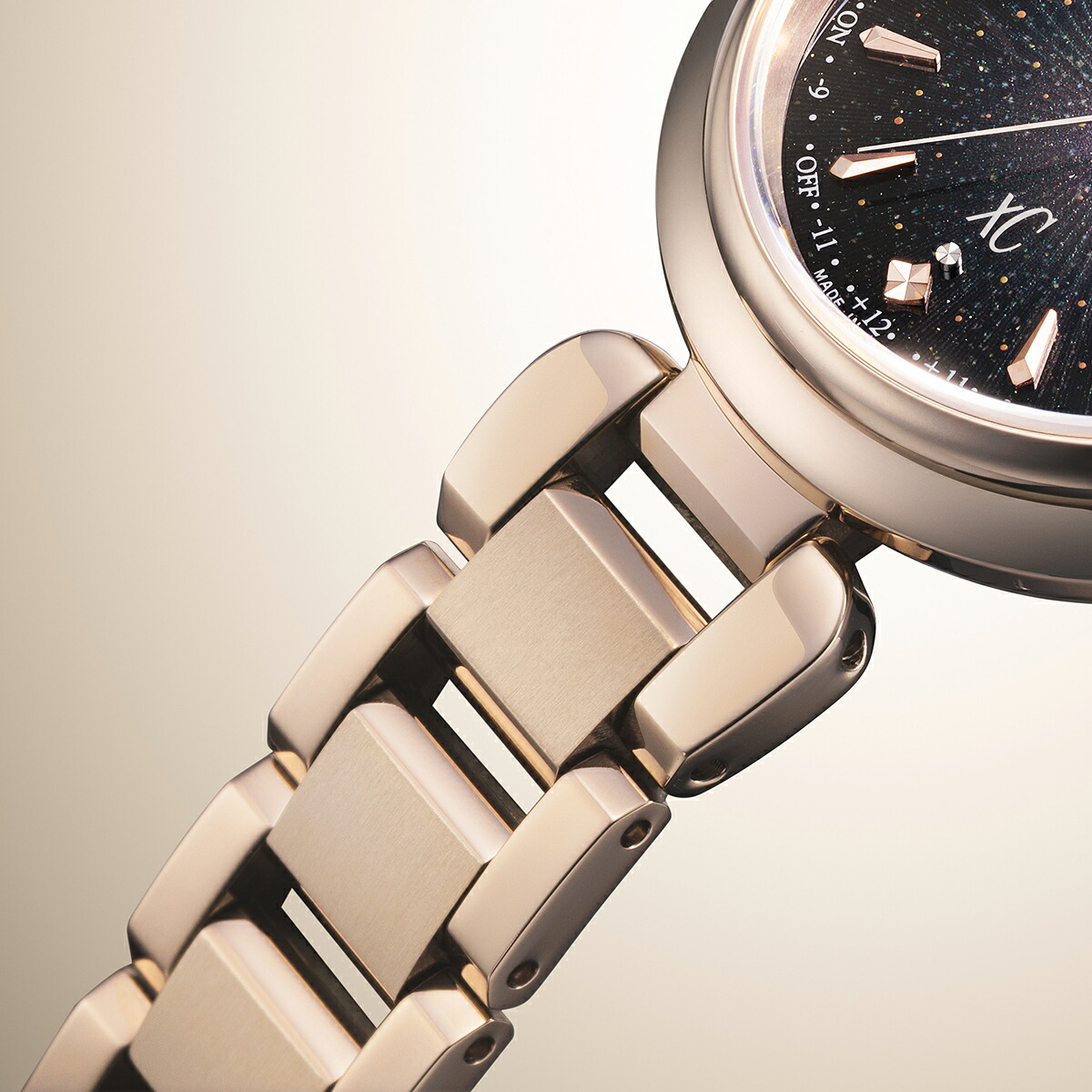 楽天市場】【1日はポイント最大41倍＆10%OFFクーポン】シチズン xC