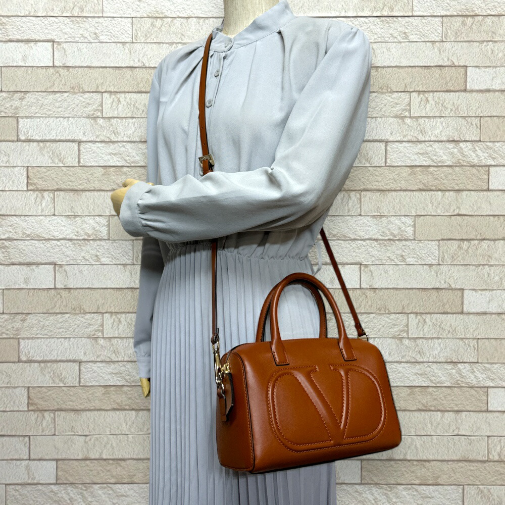 楽天市場】ヴァレンティノ・ガラヴァーニ ショルダーバッグ