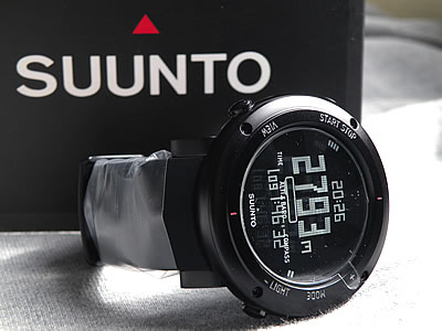 楽天市場】SUUNTO CORE スントコア SS018734000 ALU DEEP BLACK