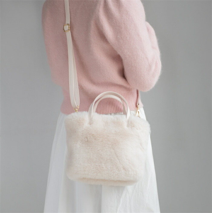 楽天市場】ハンドバッグ 小さめ レディース ファーバッグ 2way