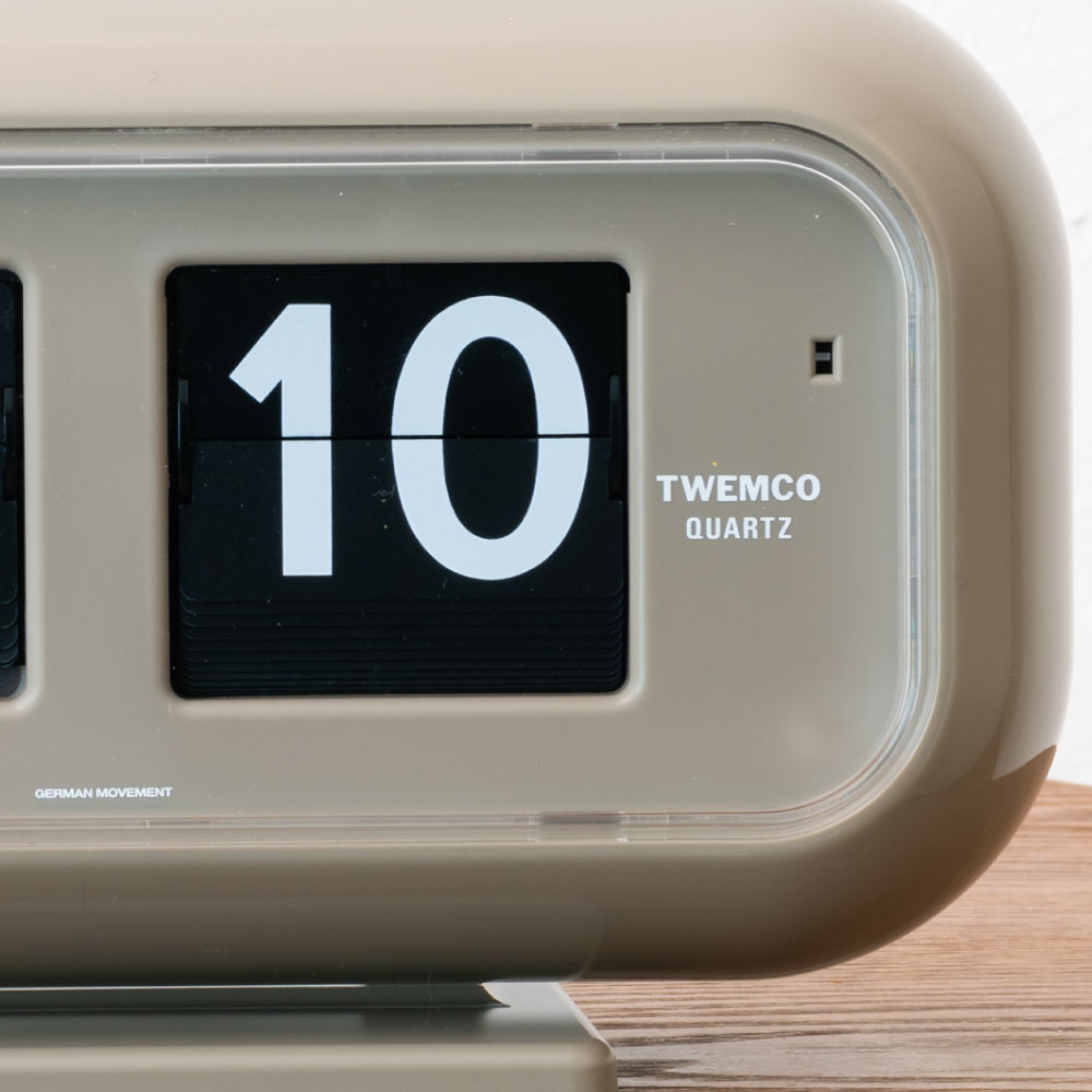 楽天市場】パタパタ 時計 TWEMCO DESK＆WALL CLOCK QT-35GY トゥエンコ