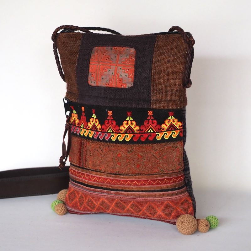 楽天市場】少数民族刺繍ショルダーバッグ【送料無料】【レディース