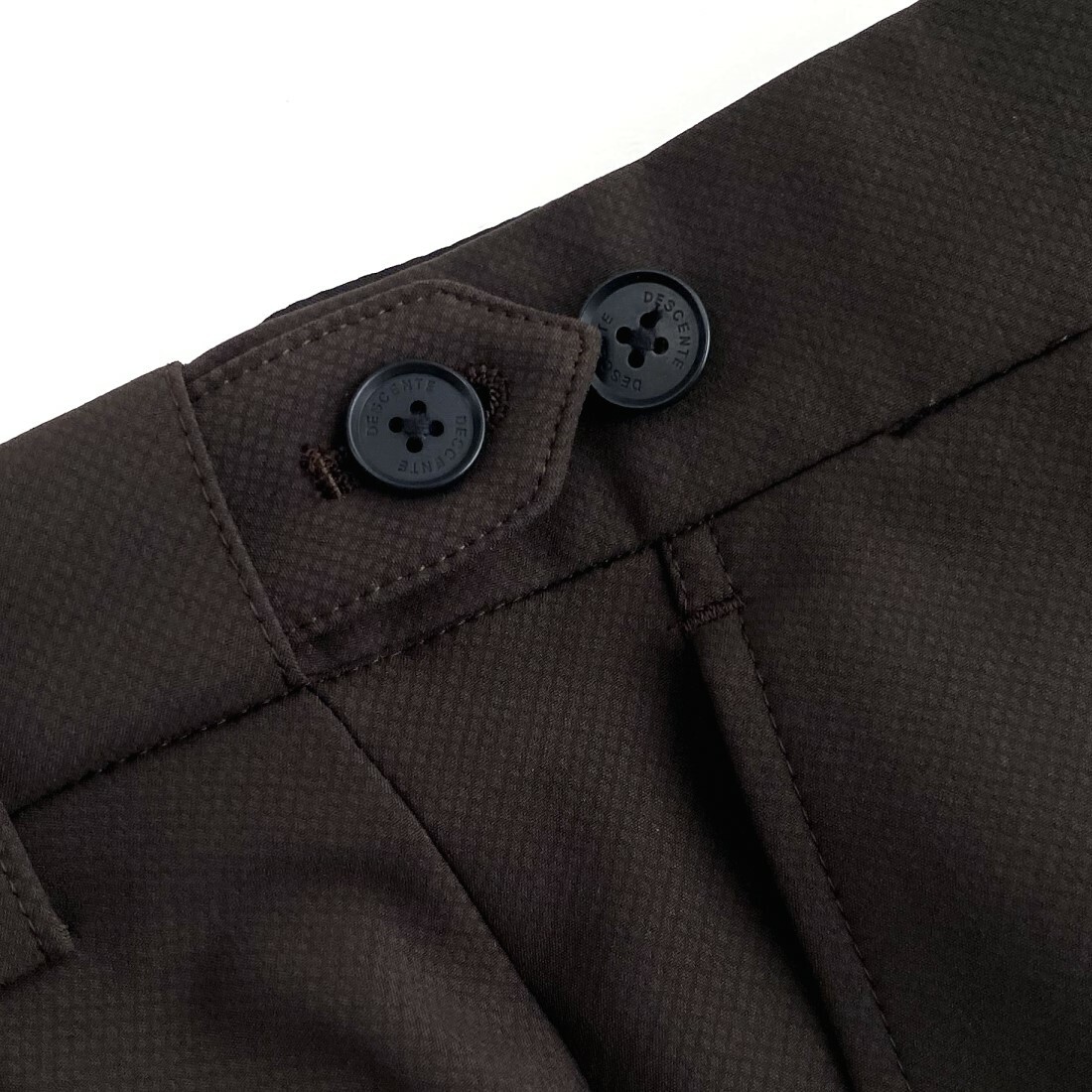 楽天市場】DESCENTE【デサント】ストレッチスーツ立体裁断 撥水加工