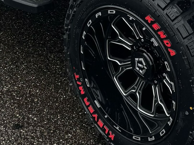 楽天市場】TIS OFFROAD 560BM グロスブラックミルド 20インチアルミ