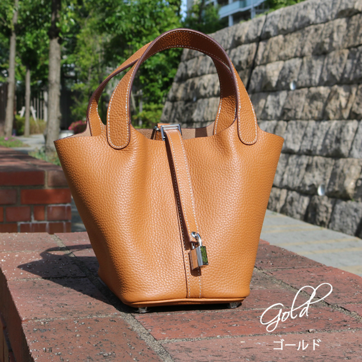 楽天市場】楽天ランキング1位獲得！バッグインバッグ付本革キューブ