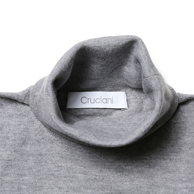 楽天市場】【30%OFF!】クルチアーニ ニット タートルネック ハイゲージ