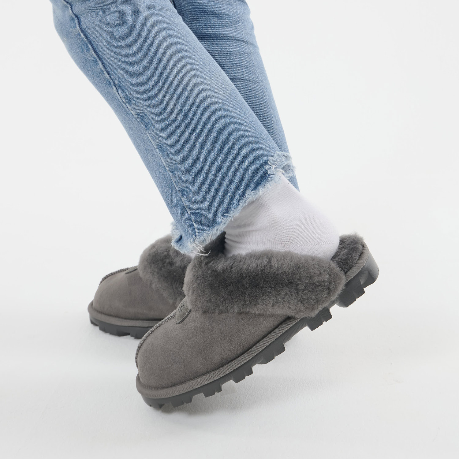 楽天市場】UGG WOMENS COQUETTE アグ サンダル ファー スリッパ サボ