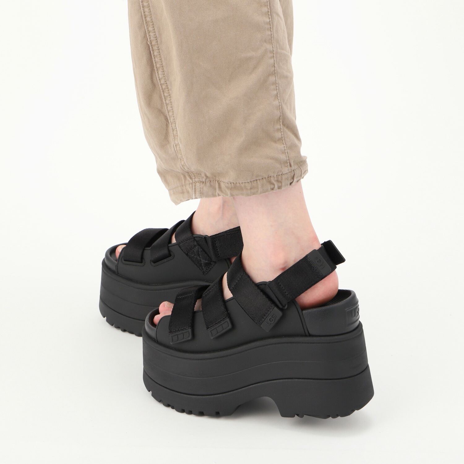 楽天市場】【最大1000円OFFクーポン発行中】 UGG W GOLDENRISE アグ