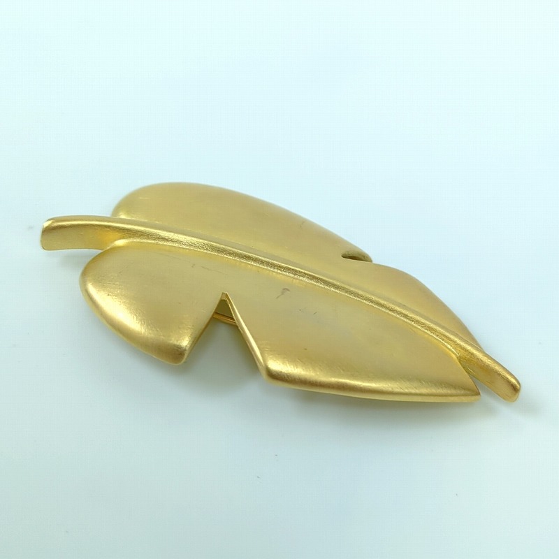 楽天市場】GIVENCHY ジバンシー ブローチ ゴールドカラー アクセサリー